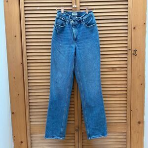 Abercrombie & Fitch Women's Light Blue Straight Leg Jeans size 26/2